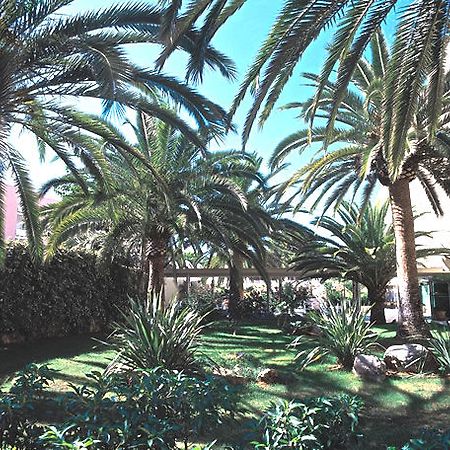 Hotel Palmira Isabela Santa Ponsa Bagian luar foto